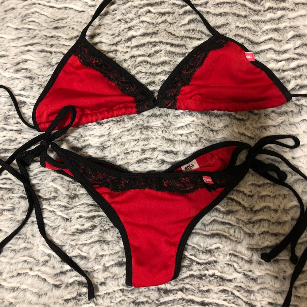 DOLL Swimwear Bikini Small